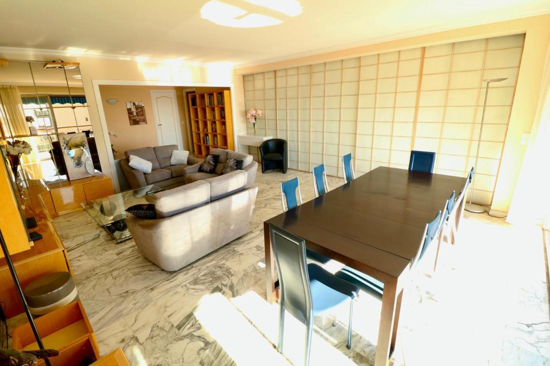 2, 3 And 4 Bedroom Sea View Forville Apartments 5 Mins From The Palais カンヌ エクステリア 写真