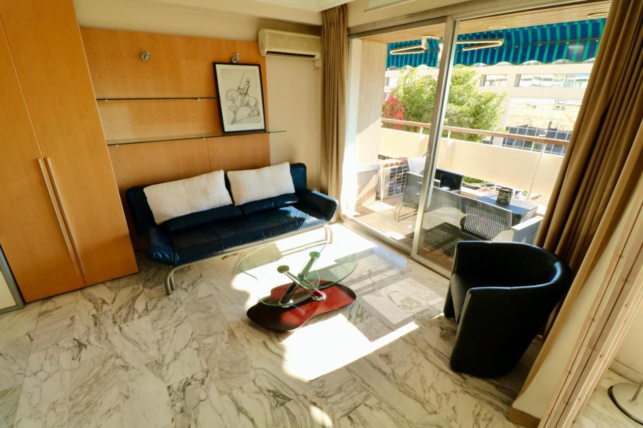 2, 3 And 4 Bedroom Sea View Forville Apartments 5 Mins From The Palais カンヌ エクステリア 写真