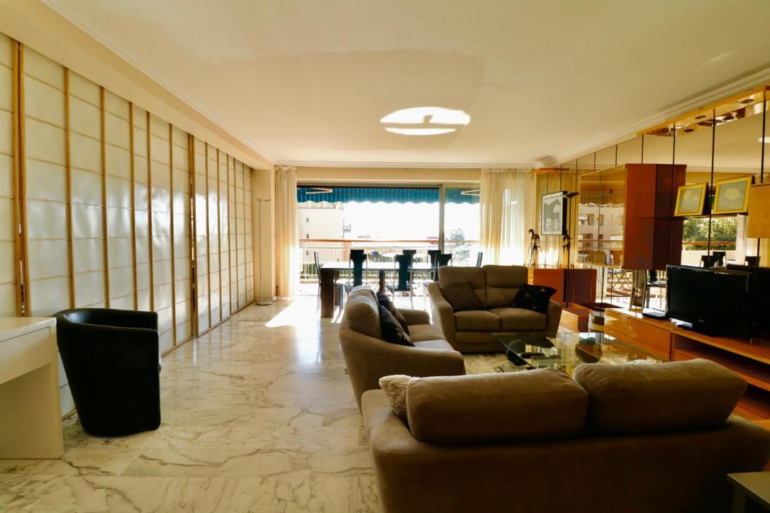2, 3 And 4 Bedroom Sea View Forville Apartments 5 Mins From The Palais カンヌ エクステリア 写真