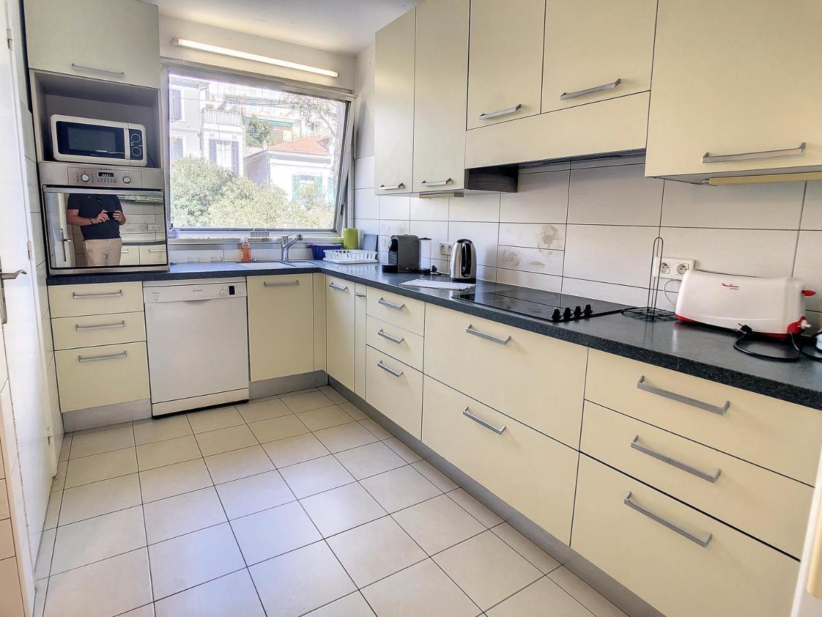2, 3 And 4 Bedroom Sea View Forville Apartments 5 Mins From The Palais カンヌ エクステリア 写真