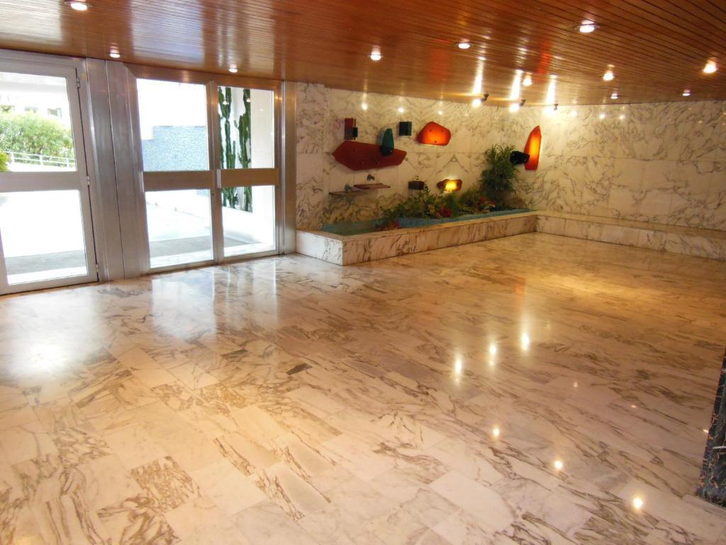 2, 3 And 4 Bedroom Sea View Forville Apartments 5 Mins From The Palais カンヌ 部屋 写真