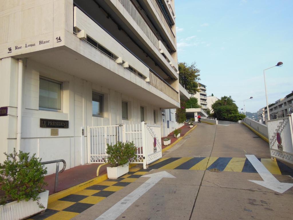 2, 3 And 4 Bedroom Sea View Forville Apartments 5 Mins From The Palais カンヌ 部屋 写真