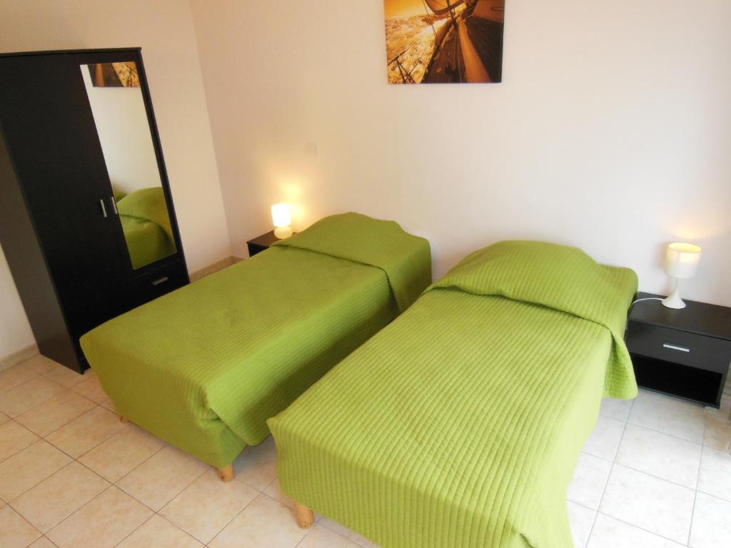 2, 3 And 4 Bedroom Sea View Forville Apartments 5 Mins From The Palais カンヌ 部屋 写真
