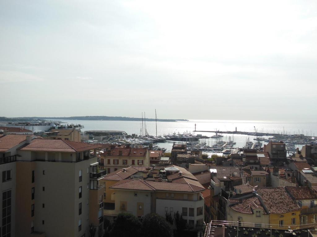 2, 3 And 4 Bedroom Sea View Forville Apartments 5 Mins From The Palais カンヌ 部屋 写真