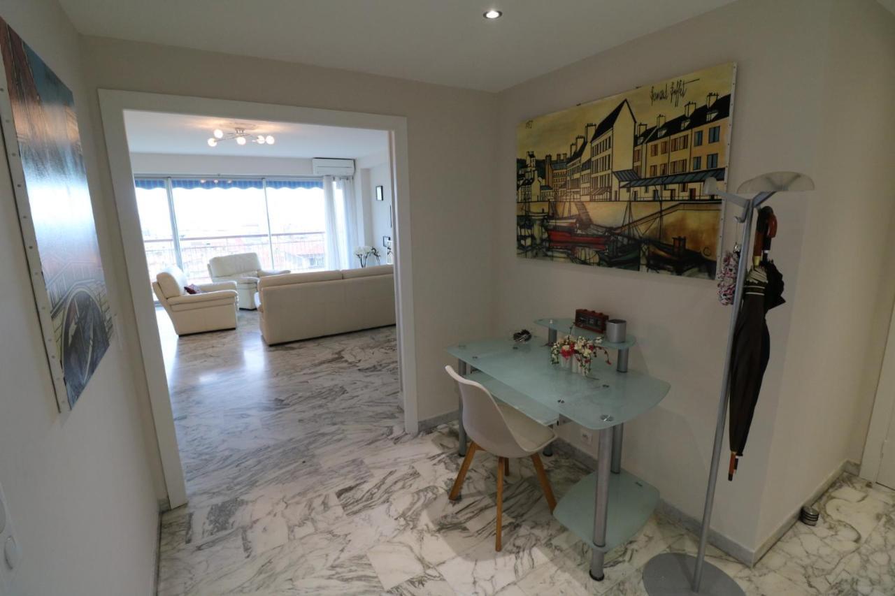 2, 3 And 4 Bedroom Sea View Forville Apartments 5 Mins From The Palais カンヌ エクステリア 写真